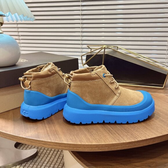 UGG snow boots - Picture 4 of 9